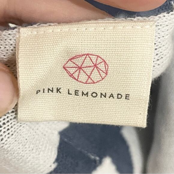 Pink Lemonade Blue Star Patterned Throw Blanket Reversible - Picture 3 of 7